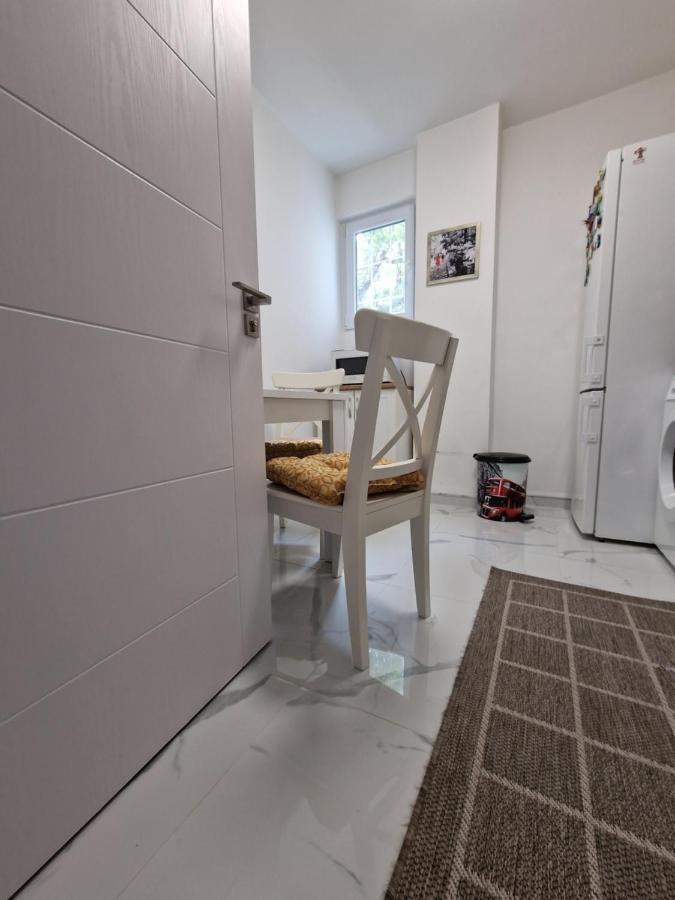 Apartment Iskra Belgrade Luaran gambar