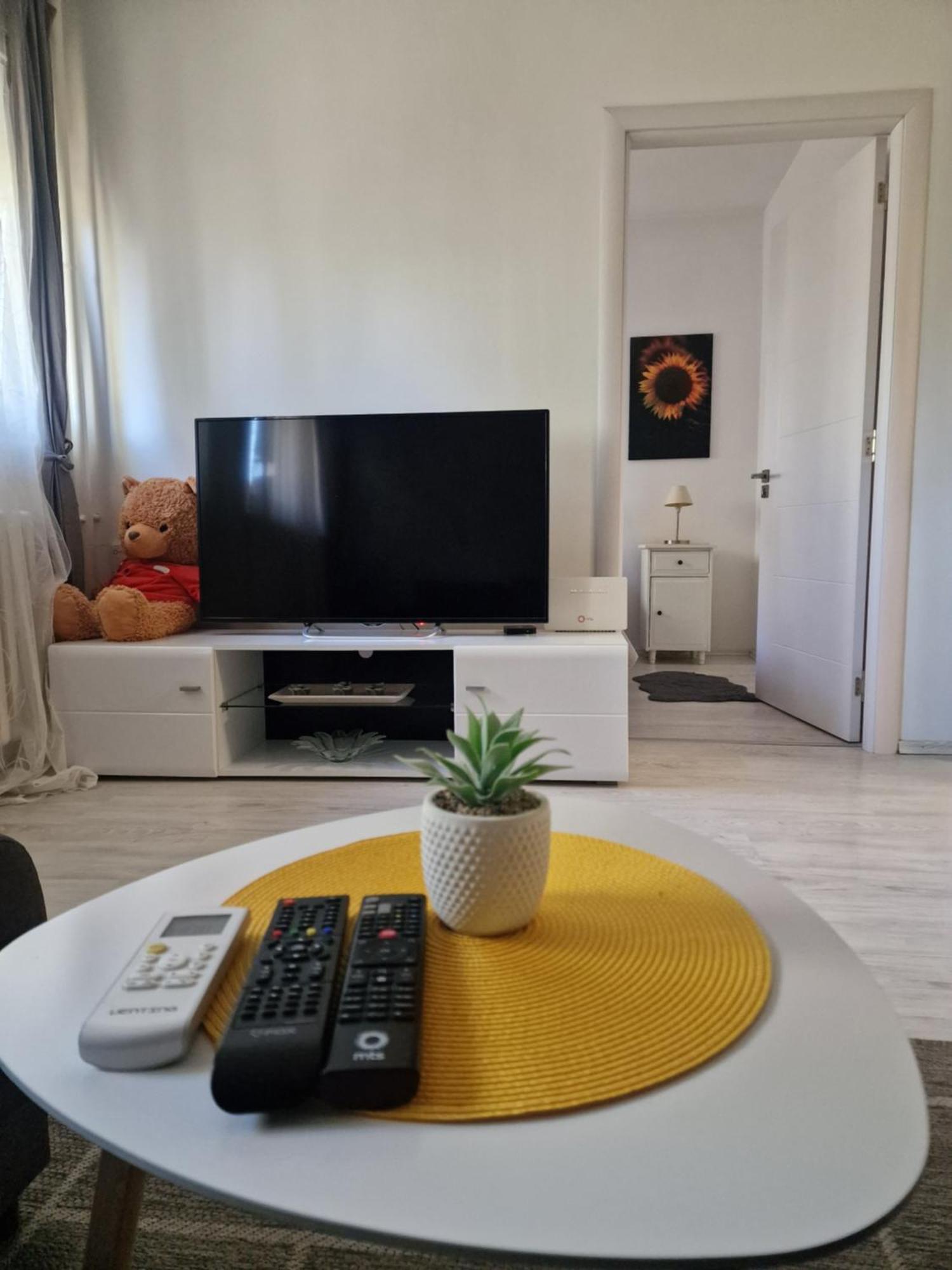 Apartment Iskra Belgrade Luaran gambar